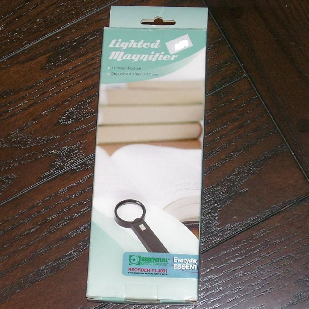 Handheld  Magnifier Lighted - New